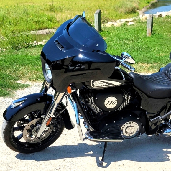 Meet your Posher, Renee - Picture 1 of 1